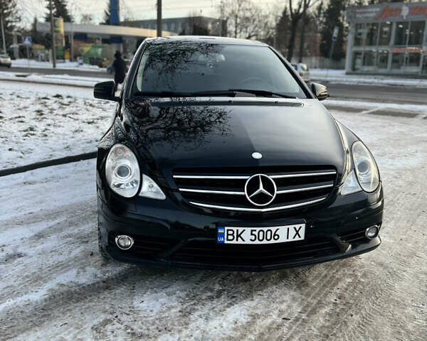Черный Мерседес Р-Класс, объемом двигателя 3 л и пробегом 357 тыс. км за 11199 $, фото 2 на Automoto.ua