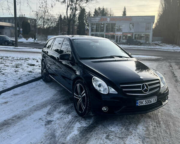 Черный Мерседес Р-Класс, объемом двигателя 3 л и пробегом 357 тыс. км за 11199 $, фото 10 на Automoto.ua