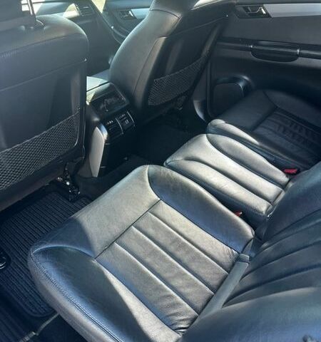 Черный Мерседес Р-Класс, объемом двигателя 3 л и пробегом 358 тыс. км за 10900 $, фото 28 на Automoto.ua