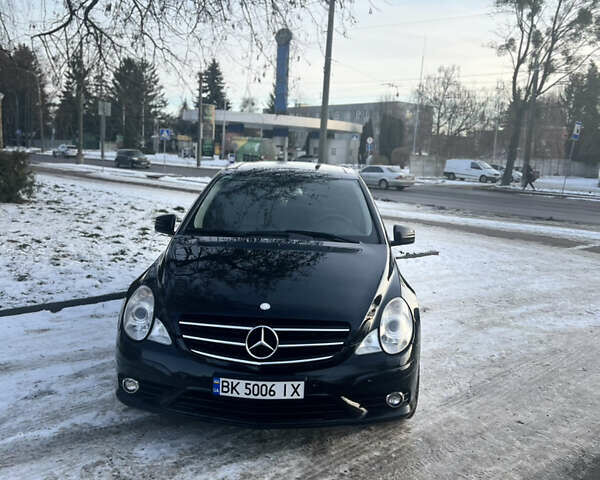 Черный Мерседес Р-Класс, объемом двигателя 3 л и пробегом 357 тыс. км за 11199 $, фото 11 на Automoto.ua