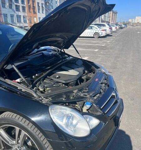 Черный Мерседес Р-Класс, объемом двигателя 3 л и пробегом 358 тыс. км за 10900 $, фото 13 на Automoto.ua