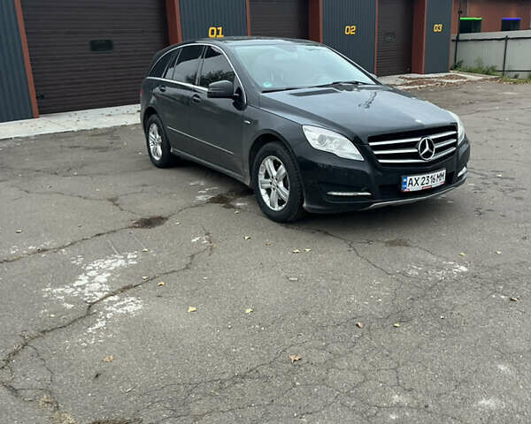 Чорний Мерседес Р-Клас, об'ємом двигуна 2.99 л та пробігом 380 тис. км за 15500 $, фото 5 на Automoto.ua