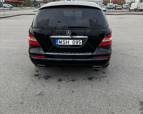 Черный Мерседес Р-Класс, объемом двигателя 3 л и пробегом 330 тыс. км за 14787 $, фото 18 на Automoto.ua