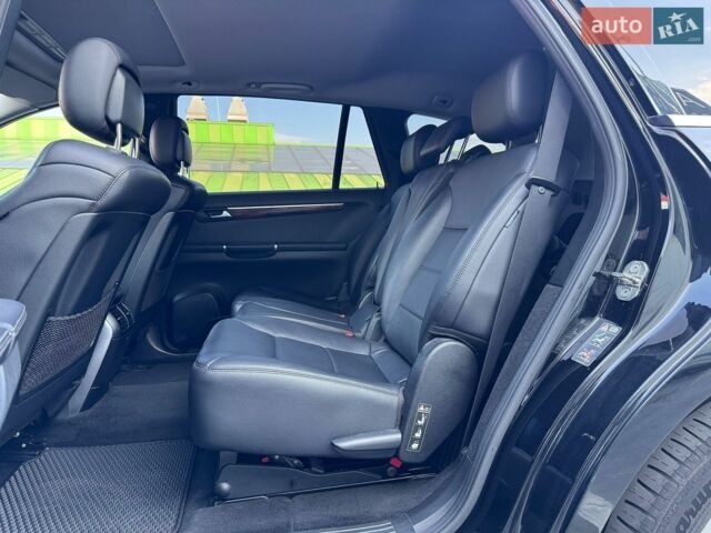 Чорний Мерседес Р-Клас, об'ємом двигуна 2.99 л та пробігом 243 тис. км за 13990 $, фото 9 на Automoto.ua