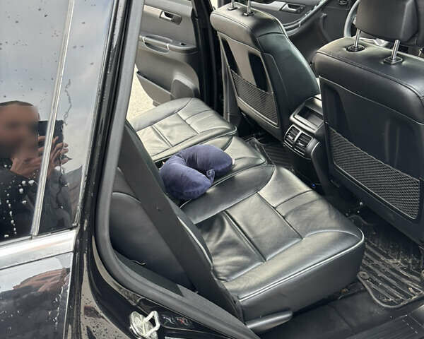 Черный Мерседес Р-Класс, объемом двигателя 3 л и пробегом 330 тыс. км за 14787 $, фото 8 на Automoto.ua