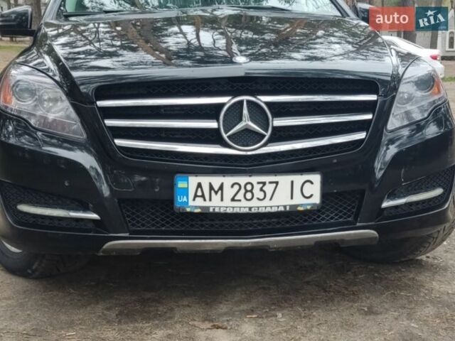 Черный Мерседес Р-Класс, объемом двигателя 2.99 л и пробегом 250 тыс. км за 11000 $, фото 8 на Automoto.ua