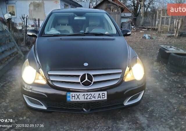 Черный Мерседес Р-Класс, объемом двигателя 3.5 л и пробегом 265 тыс. км за 9800 $, фото 27 на Automoto.ua