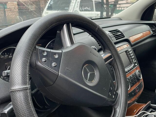 Чорний Мерседес Р-Клас, об'ємом двигуна 3.5 л та пробігом 267 тис. км за 6550 $, фото 13 на Automoto.ua