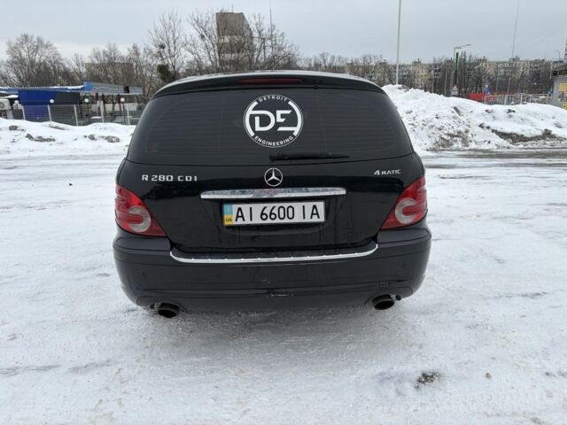 Чорний Мерседес Р-Клас, об'ємом двигуна 3 л та пробігом 235 тис. км за 8500 $, фото 3 на Automoto.ua