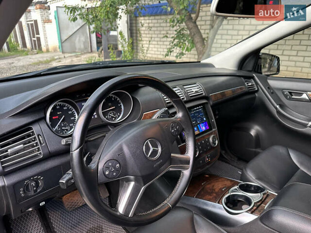 Чорний Мерседес Р-Клас, об'ємом двигуна 2.99 л та пробігом 205 тис. км за 14700 $, фото 21 на Automoto.ua