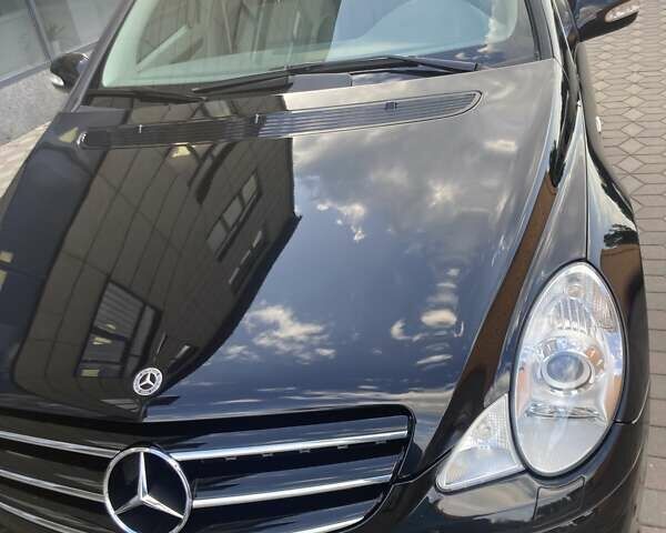 Чорний Мерседес Р-Клас, об'ємом двигуна 3 л та пробігом 183 тис. км за 16300 $, фото 6 на Automoto.ua
