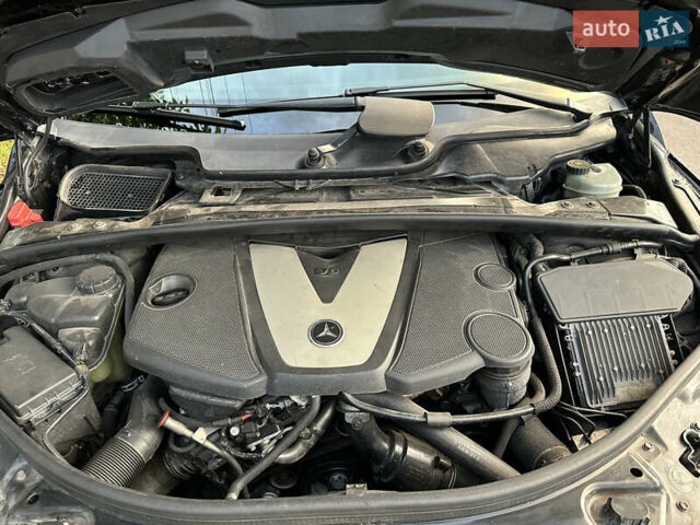Чорний Мерседес Р-Клас, об'ємом двигуна 2.99 л та пробігом 205 тис. км за 14700 $, фото 10 на Automoto.ua