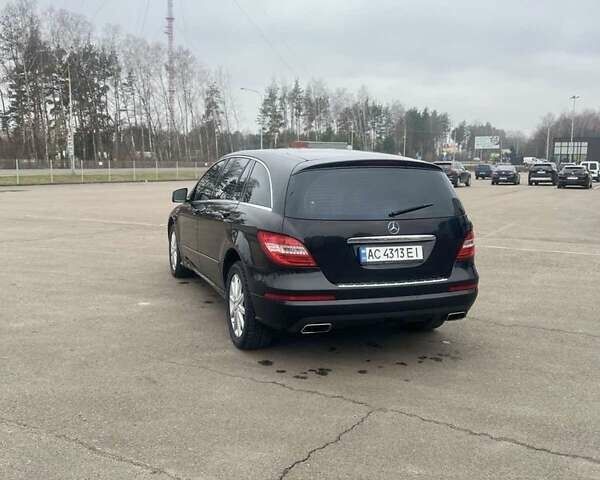 Чорний Мерседес Р-Клас, об'ємом двигуна 3 л та пробігом 290 тис. км за 16900 $, фото 6 на Automoto.ua