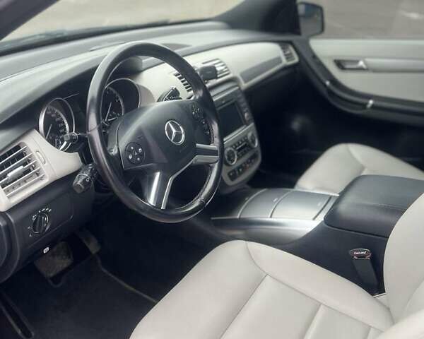 Чорний Мерседес Р-Клас, об'ємом двигуна 3 л та пробігом 290 тис. км за 16900 $, фото 8 на Automoto.ua