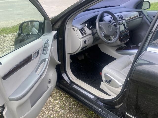 Черный Мерседес Р-Класс, объемом двигателя 3.5 л и пробегом 250 тыс. км за 5500 $, фото 7 на Automoto.ua