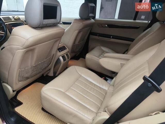 Червоний Мерседес Р-Клас, об'ємом двигуна 2.99 л та пробігом 345 тис. км за 9700 $, фото 8 на Automoto.ua