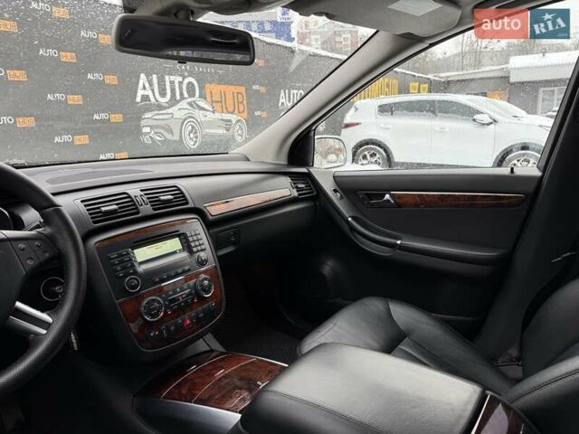 Серый Мерседес Р-Класс, объемом двигателя 3 л и пробегом 365 тыс. км за 9000 $, фото 13 на Automoto.ua