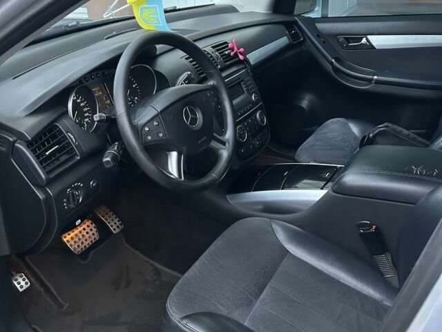 Сірий Мерседес Р-Клас, об'ємом двигуна 3 л та пробігом 500 тис. км за 8000 $, фото 4 на Automoto.ua