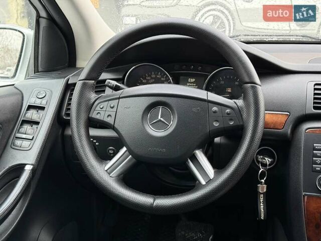 Серый Мерседес Р-Класс, объемом двигателя 3 л и пробегом 365 тыс. км за 9000 $, фото 14 на Automoto.ua