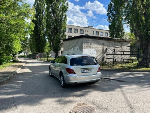 Сірий Мерседес Р-Клас, об'ємом двигуна 3 л та пробігом 350 тис. км за 8500 $, фото 3 на Automoto.ua