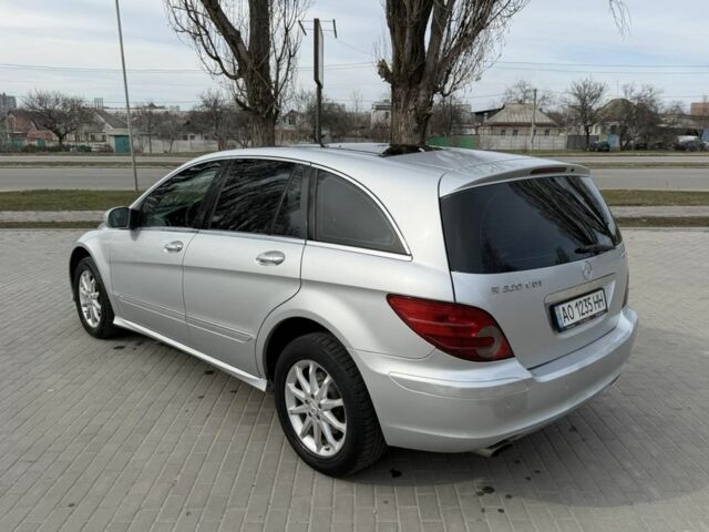 Сірий Мерседес Р-Клас, об'ємом двигуна 3 л та пробігом 212 тис. км за 9800 $, фото 3 на Automoto.ua