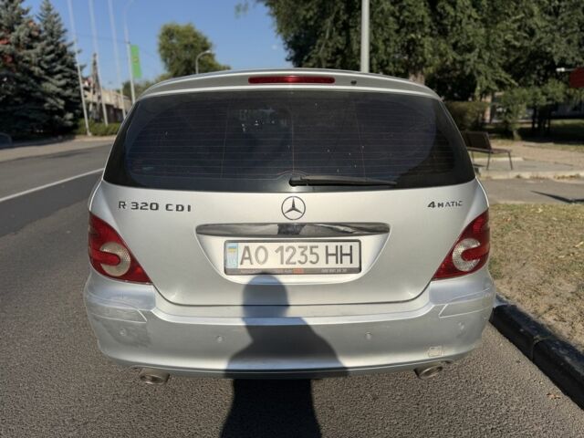 Сірий Мерседес Р-Клас, об'ємом двигуна 3 л та пробігом 212 тис. км за 5914 $, фото 3 на Automoto.ua
