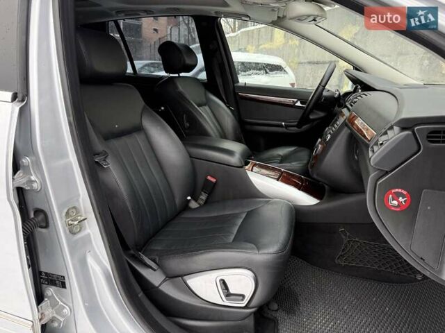 Серый Мерседес Р-Класс, объемом двигателя 3 л и пробегом 365 тыс. км за 9000 $, фото 10 на Automoto.ua