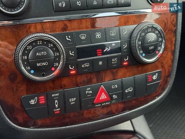 Серый Мерседес Р-Класс, объемом двигателя 3 л и пробегом 365 тыс. км за 9000 $, фото 17 на Automoto.ua