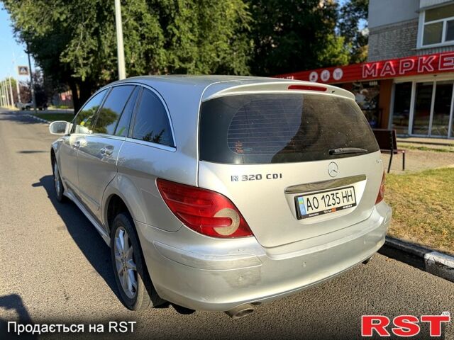 Сірий Мерседес Р-Клас, об'ємом двигуна 3 л та пробігом 238 тис. км за 8000 $, фото 5 на Automoto.ua