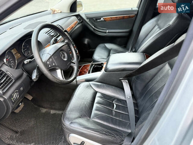 Сірий Мерседес Р-Клас, об'ємом двигуна 3.2 л та пробігом 360 тис. км за 7200 $, фото 7 на Automoto.ua