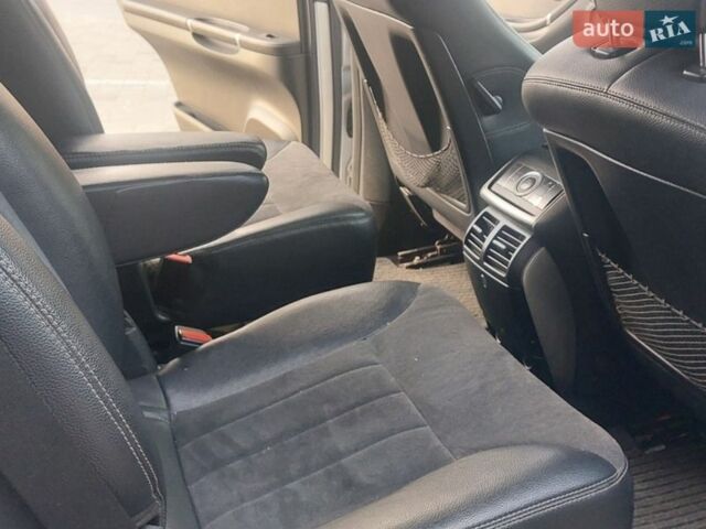 Сірий Мерседес Р-Клас, об'ємом двигуна 3 л та пробігом 270 тис. км за 7300 $, фото 12 на Automoto.ua