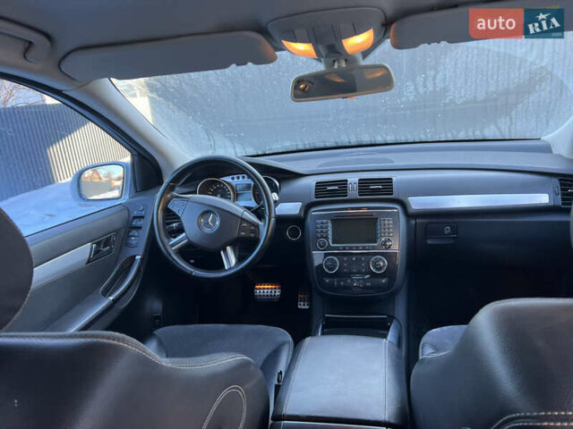 Серый Мерседес Р-Класс, объемом двигателя 3 л и пробегом 292 тыс. км за 5600 $, фото 4 на Automoto.ua