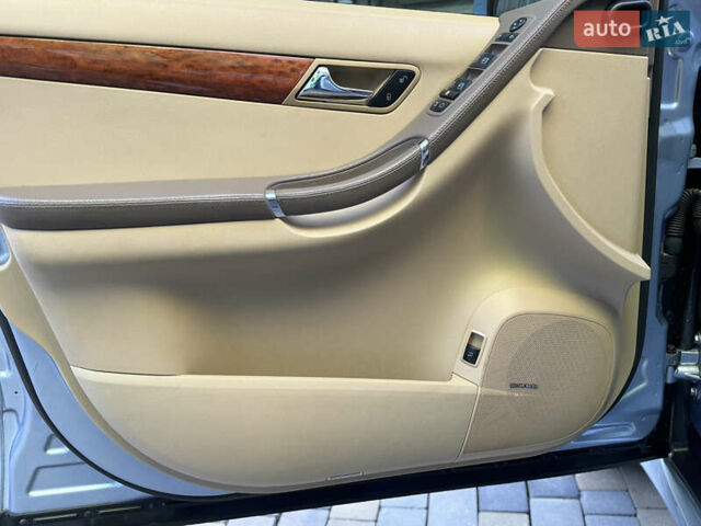 Мерседес Р-Клас 2006 у Чернівцях на Automoto.ua Сірий Мерседес Р-Клас, об'ємом двигуна 2.99 л та пробігом 209 тис. км за 7700 $, фото 10 на Automoto.ua