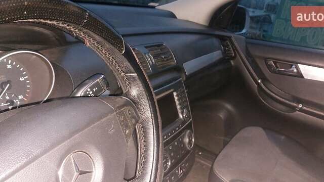 Мерседес Р-Клас 2006 у Тячеве на Automoto.ua Сірий Мерседес Р-Клас, об'ємом двигуна 3 л та пробігом 250 тис. км за 5900 $, фото 1 на Automoto.ua