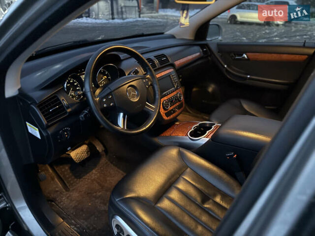 Серый Мерседес Р-Класс, объемом двигателя 3.5 л и пробегом 150 тыс. км за 10500 $, фото 8 на Automoto.ua