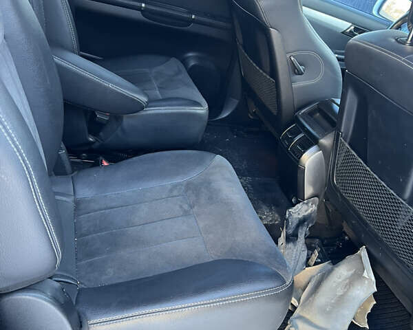 Серый Мерседес Р-Класс, объемом двигателя 3 л и пробегом 292 тыс. км за 5600 $, фото 5 на Automoto.ua