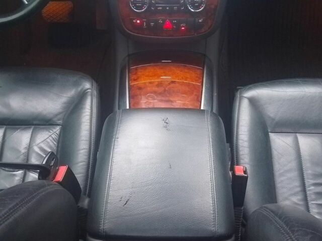 Серый Мерседес Р-Класс, объемом двигателя 3 л и пробегом 360 тыс. км за 8000 $, фото 12 на Automoto.ua