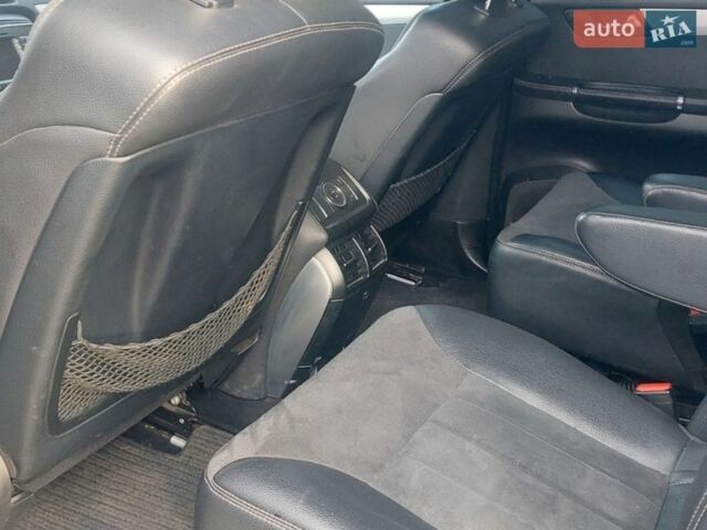 Сірий Мерседес Р-Клас, об'ємом двигуна 3 л та пробігом 270 тис. км за 7300 $, фото 10 на Automoto.ua