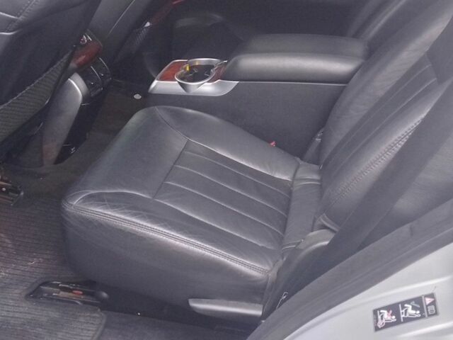 Серый Мерседес Р-Класс, объемом двигателя 3 л и пробегом 360 тыс. км за 8000 $, фото 17 на Automoto.ua