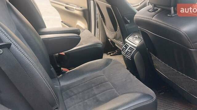 Сірий Мерседес Р-Клас, об'ємом двигуна 3 л та пробігом 270 тис. км за 7900 $, фото 12 на Automoto.ua