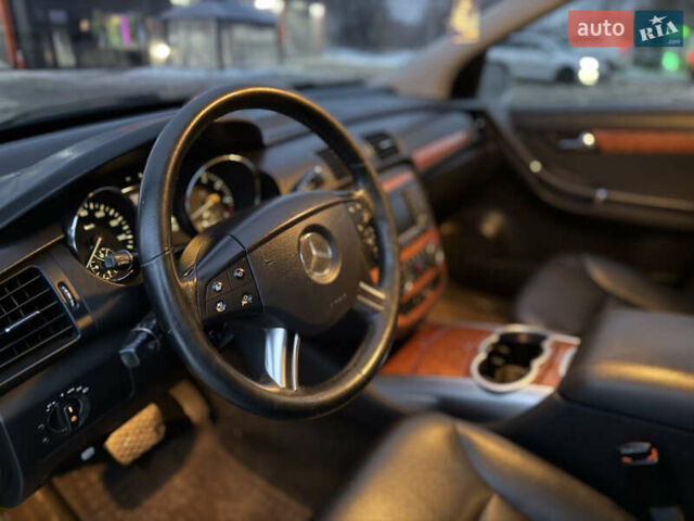 Серый Мерседес Р-Класс, объемом двигателя 3.5 л и пробегом 150 тыс. км за 10500 $, фото 11 на Automoto.ua