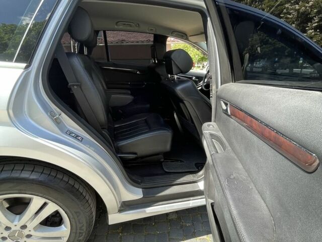 Сірий Мерседес Р-Клас, об'ємом двигуна 3 л та пробігом 300 тис. км за 4650 $, фото 9 на Automoto.ua