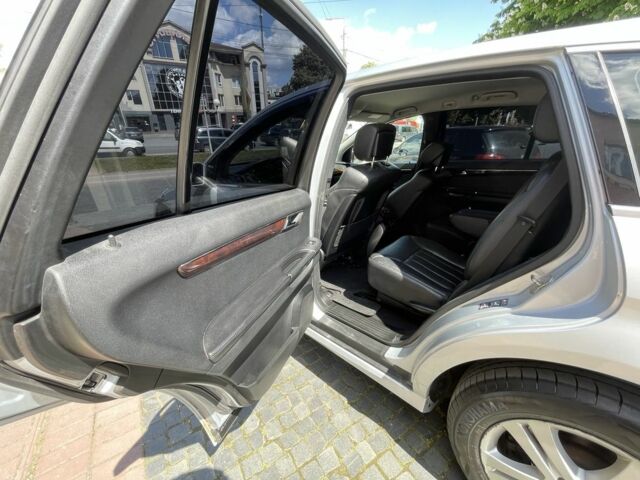 Сірий Мерседес Р-Клас, об'ємом двигуна 3 л та пробігом 300 тис. км за 4650 $, фото 14 на Automoto.ua