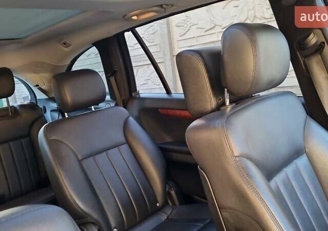 Сірий Мерседес Р-Клас, об'ємом двигуна 3 л та пробігом 340 тис. км за 9900 $, фото 4 на Automoto.ua