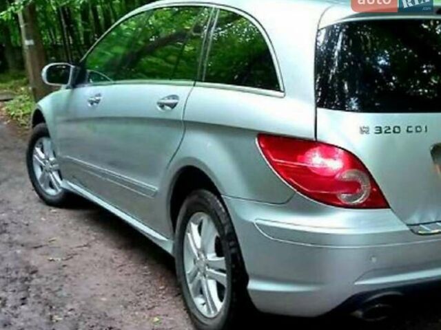 Сірий Мерседес Р-Клас, об'ємом двигуна 3 л та пробігом 340 тис. км за 9000 $, фото 6 на Automoto.ua