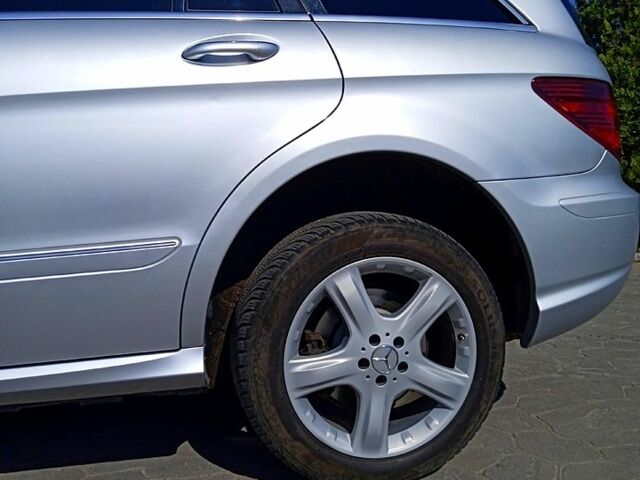 Серый Мерседес Р-Класс, объемом двигателя 3 л и пробегом 390 тыс. км за 8000 $, фото 5 на Automoto.ua