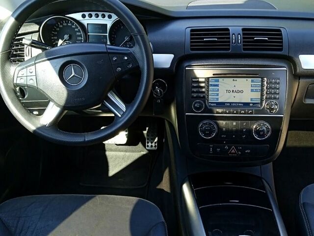 Сірий Мерседес Р-Клас, об'ємом двигуна 3 л та пробігом 390 тис. км за 8000 $, фото 4 на Automoto.ua