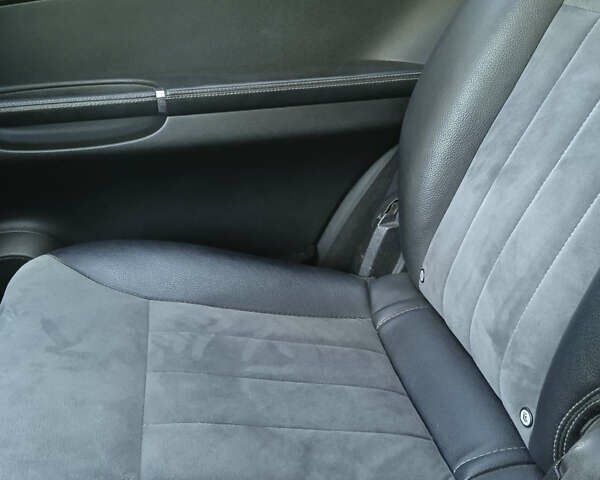 Серый Мерседес Р-Класс, объемом двигателя 3 л и пробегом 390 тыс. км за 8000 $, фото 11 на Automoto.ua