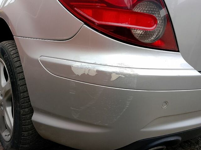 Серый Мерседес Р-Класс, объемом двигателя 3 л и пробегом 390 тыс. км за 8000 $, фото 2 на Automoto.ua