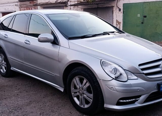 Сірий Мерседес Р-Клас, об'ємом двигуна 3 л та пробігом 292 тис. км за 8807 $, фото 1 на Automoto.ua